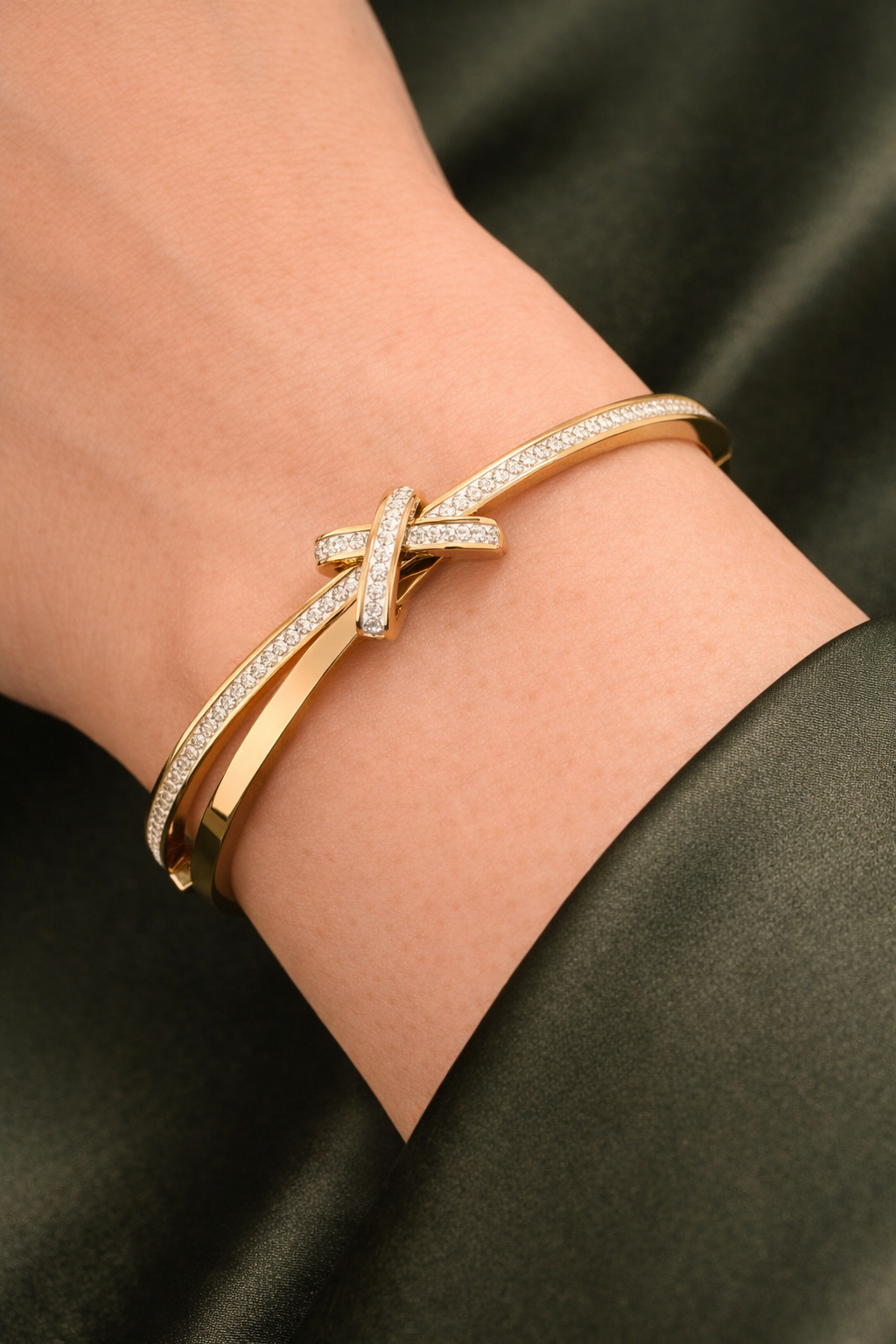 The Sai Bracelet