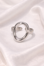 O Open Ring