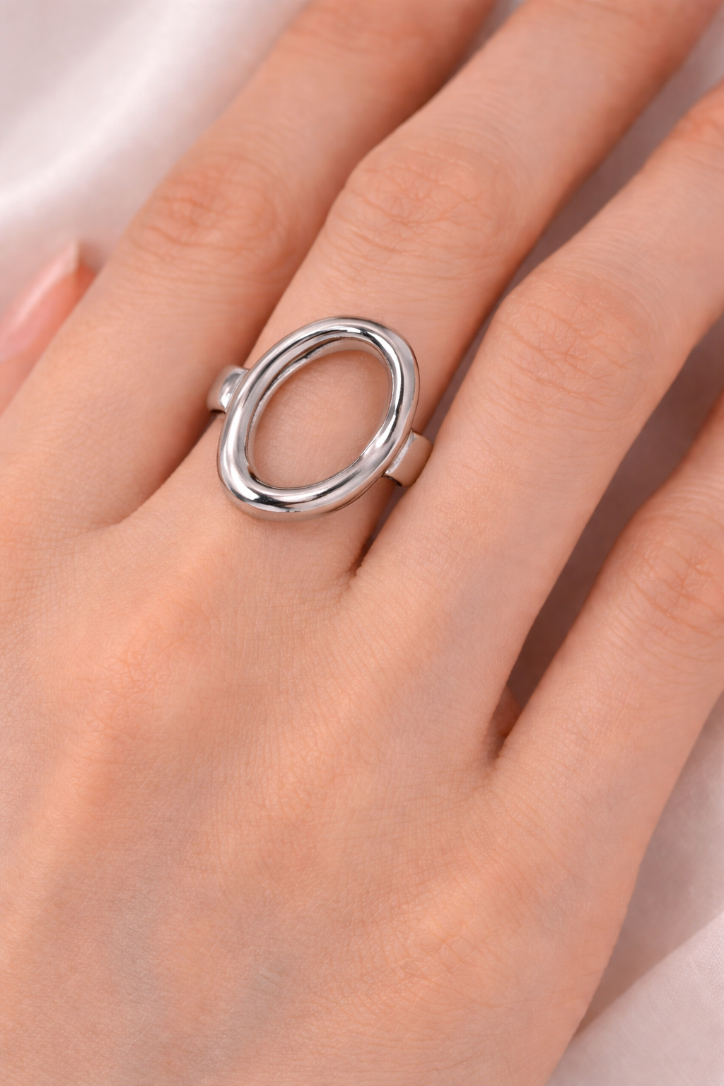 O Open Ring
