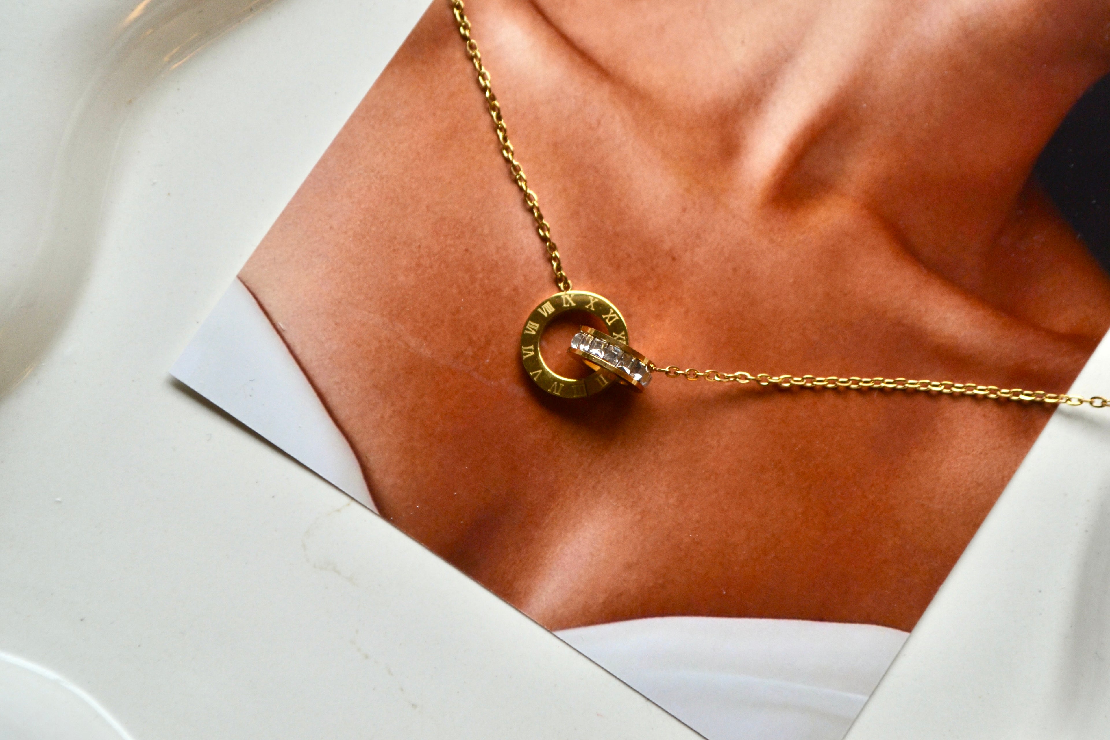 Gold Double Circles Necklace