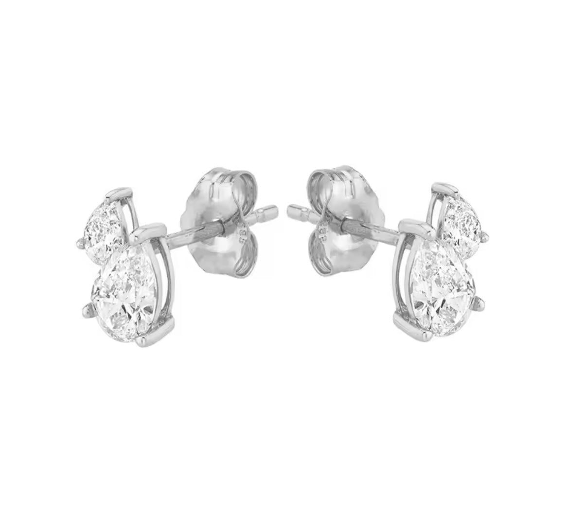 Éloise Tear Drop Studs