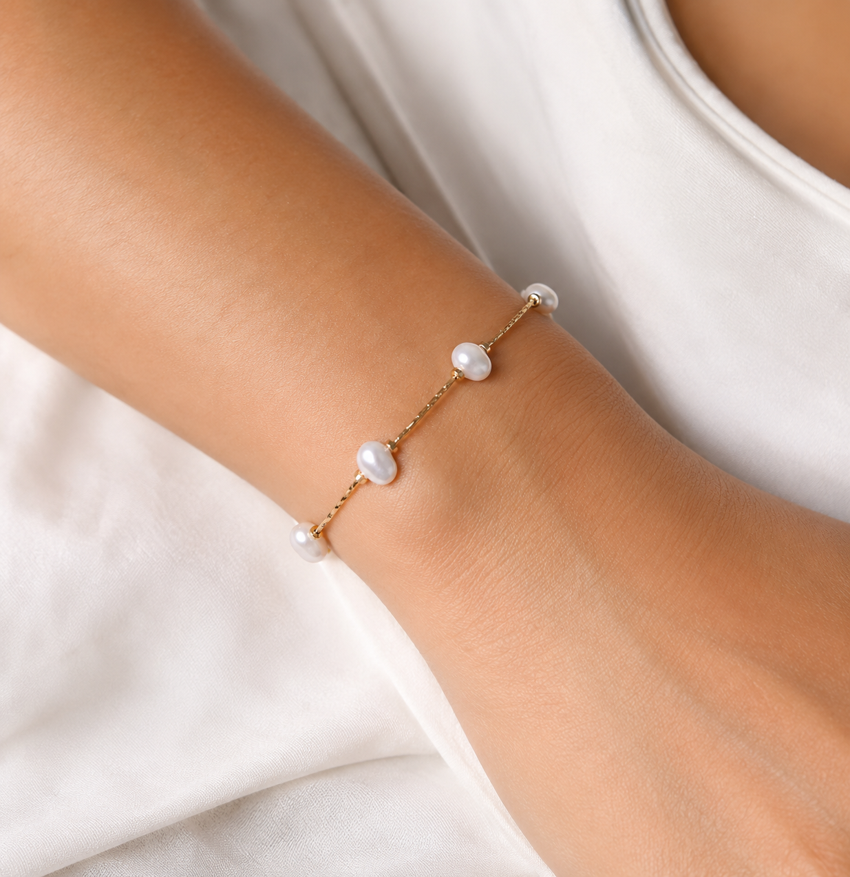 Élodie Pearl Bracelet