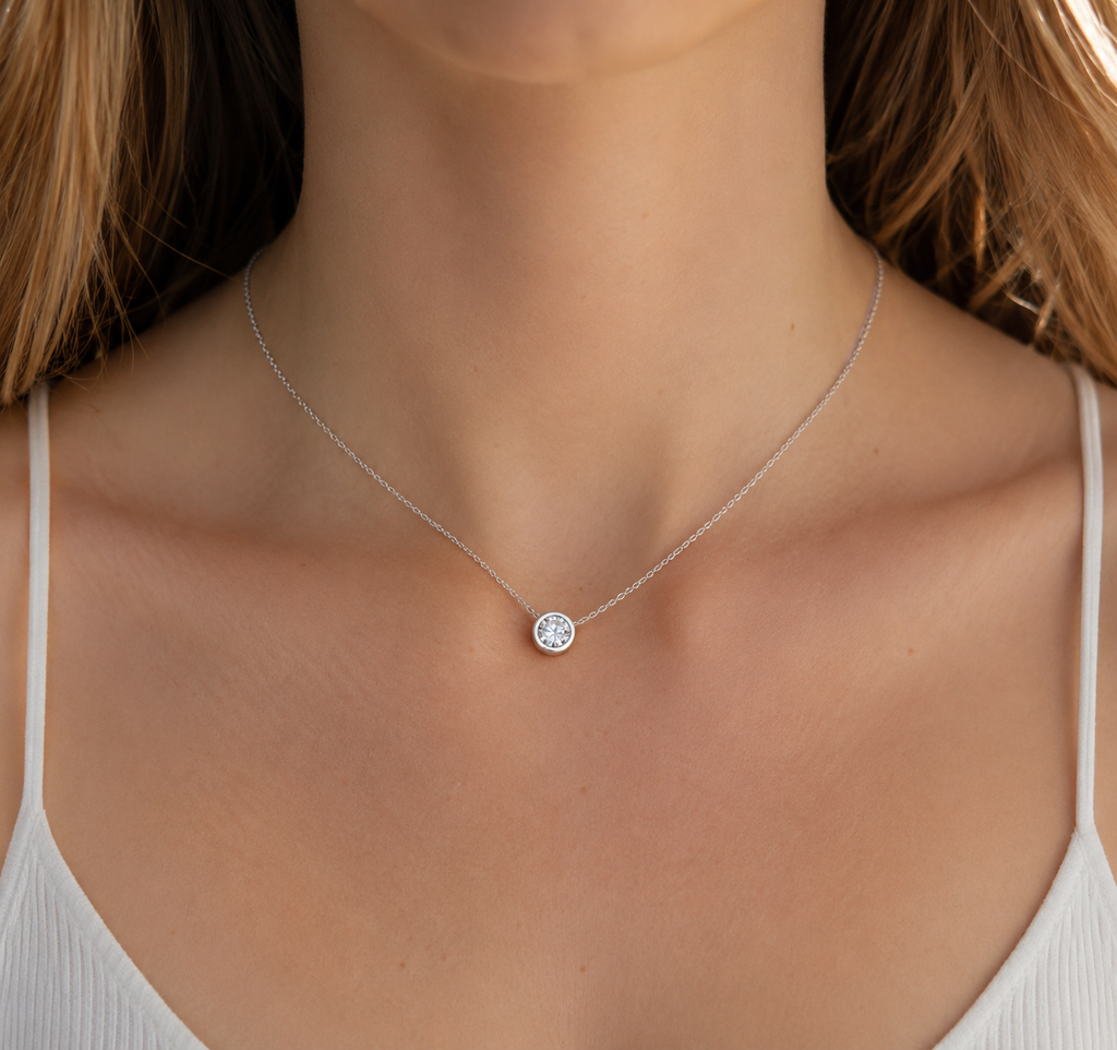 Solitaire Zircon Pendant